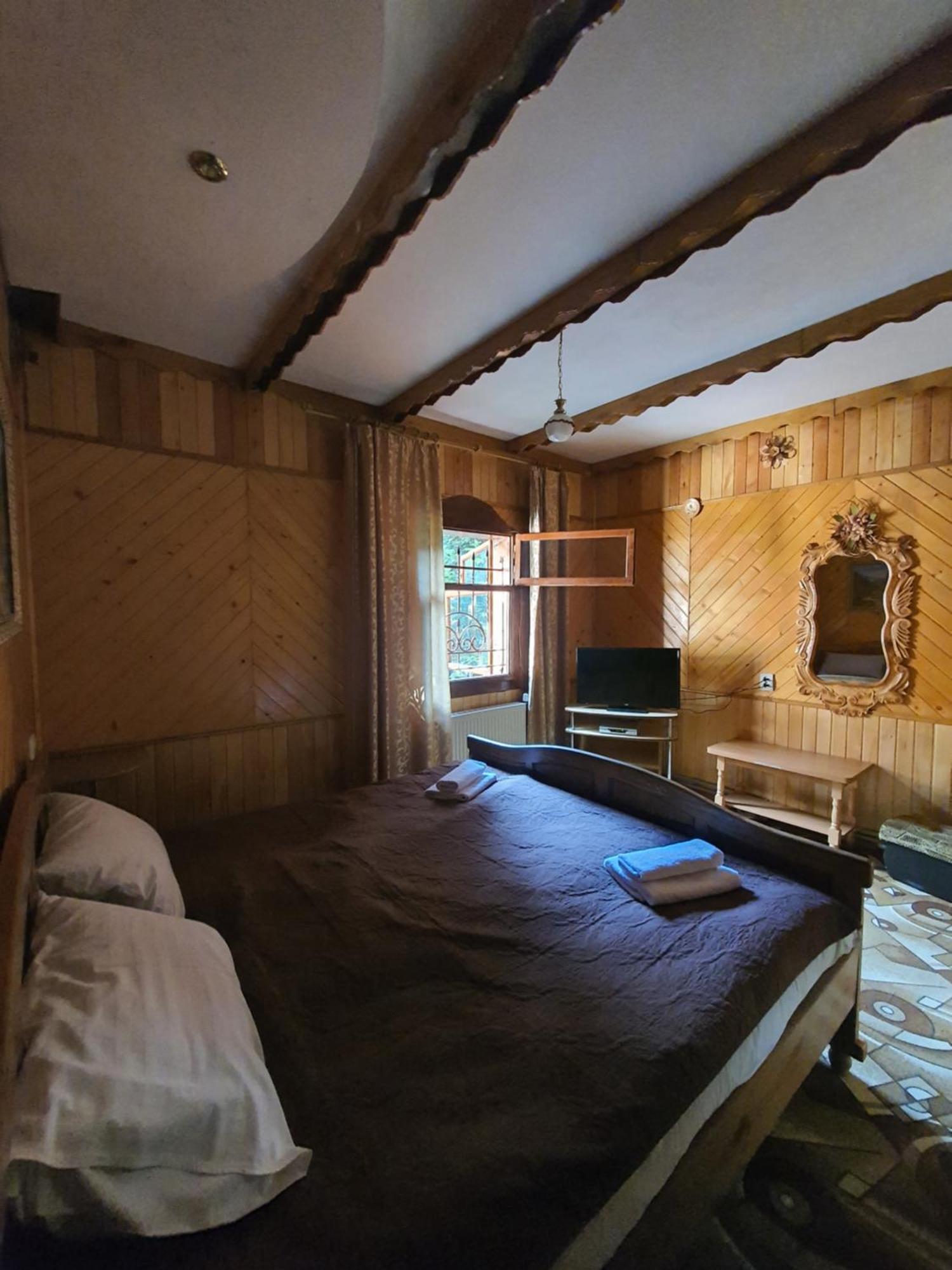 Садиба Nad Prutom Yaremche Exterior photo